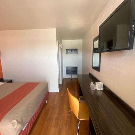 Motel 6-Goodland, Ks ภายนอก รูปภาพ